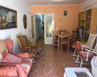 Resale - Apartment / Flat - Torrevieja