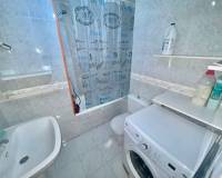 Resale - Apartment / Flat - Torrevieja