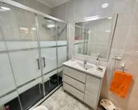 Resale - Apartment / Flat - Torrevieja