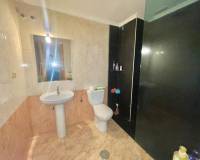 Resale - Apartment / Flat - Torrevieja