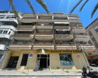 Resale - Apartment / Flat - Torrevieja