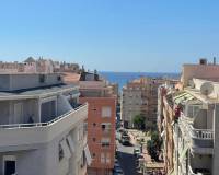 Resale - Apartment / Flat - Torrevieja