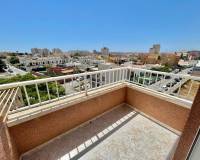Resale - Apartment / Flat - Torrevieja