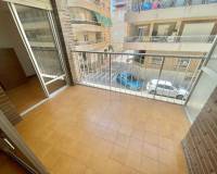 Resale - Apartment / Flat - Torrevieja