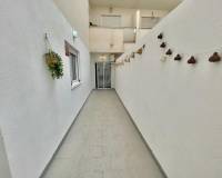 Resale - Apartment / Flat - Torrevieja