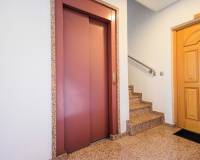 Resale - Apartment / Flat - Torrevieja