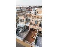 Resale - Apartment / Flat - Torrevieja