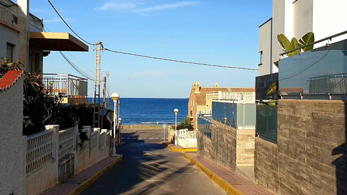 Resale - Terraced house - Guardamar del Segura