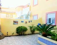 Resale - Terraced house - Orihuela Costa