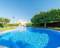 Resale - Terraced house - Torrevieja - El limonar