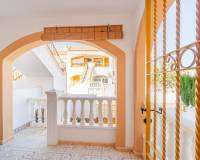 Resale - Terraced house - Torrevieja - El limonar