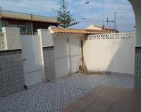 Resale - Terraced house - Torrevieja - Las calas