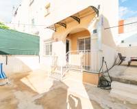 Resale - Terraced house - Torrevieja - Los balcones