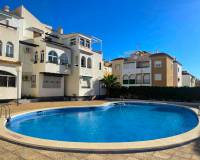 Resale - Terraced house - Torrevieja - Playa de los Naufragos