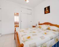 Resale - Terraced house - Torrevieja - Playa de los Naufragos