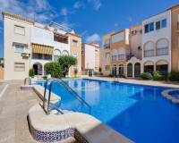 Resale - Terraced house - Torrevieja - Playa de los Naufragos