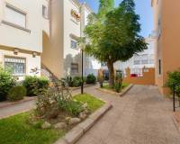 Resale - Terraced house - Torrevieja - Playa de los Naufragos