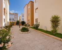 Resale - Terraced house - Torrevieja - Playa de los Naufragos