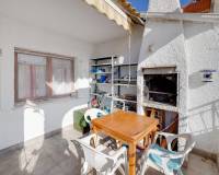 Resale - Terraced house - Torrevieja - Playa de los Naufragos