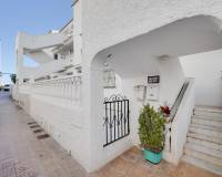 Resale - Terraced house - Torrevieja - Playa de los Naufragos