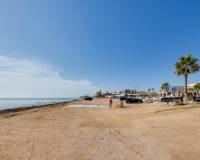 Resale - Terraced house - Torrevieja - Playa de los Naufragos