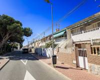 Resale - Terraced house - Torrevieja - Playa de los Naufragos