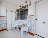 Resale - Terraced house - Torrevieja - Playa de los Naufragos