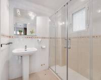 Resale - Terraced house - Torrevieja - Playa de los Naufragos