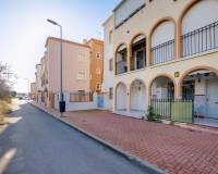 Resale - Terraced house - Torrevieja - Playa de los Naufragos