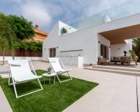 Resale - Villa - Orihuela Costa - Campoamor