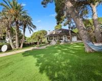 Resale - Villa - Orihuela Costa - Campoamor