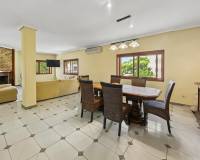 Resale - Villa - Orihuela Costa - Campoamor