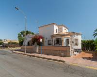 Resale - Villa - Orihuela Costa - La Florida