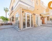 Resale - Villa - Orihuela Costa - La Regia