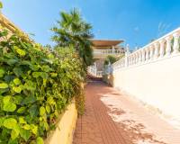 Resale - Villa - Orihuela Costa - Los balcones