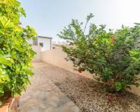 Resale - Villa - Orihuela Costa - Punta Prima