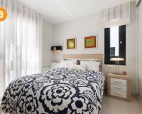 Resale - Villa - Orihuela Costa - Villamartín