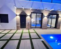 Resale - Villa - Orihuela Costa - Villamartín
