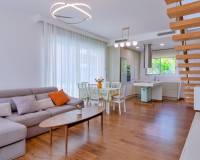 Resale - Villa - Pilar de la Horadada - Pueblo Latino