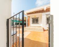 Resale - Villa - Torrevieja - Aguas Nuevas