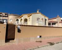 Resale - Villa - Torrevieja - CIUDAD QUESADA