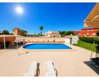 Resale - Villa - Torrevieja - La Siesta