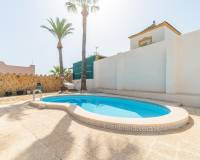 Resale - Villa - Torrevieja - Los Altos