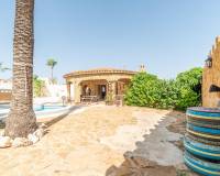 Resale - Villa - Torrevieja - Los Altos