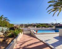 Resale - Villa - Torrevieja - Los balcones