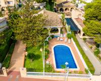 Resale - Villa - Torrevieja - Los balcones