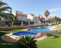 Resale - Villa - Torrevieja - Nueva Torrevieja