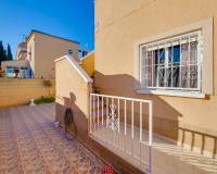 Resale - Villa - Torrevieja - Pueblo - Centro