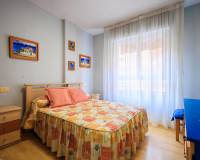 Reventa - Apartamento / Piso - Torrevieja Centro - Torrevieja