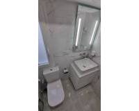 Reventa - Apartamento / Piso - Torrevieja Centro - Torrevieja